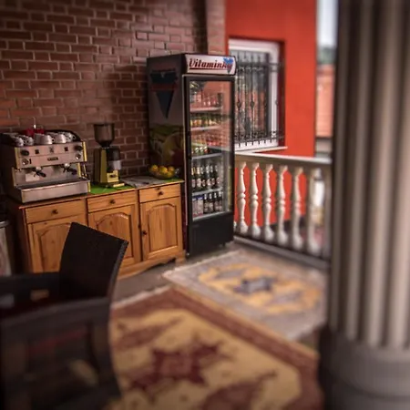 Red House Lägenhet Visoko